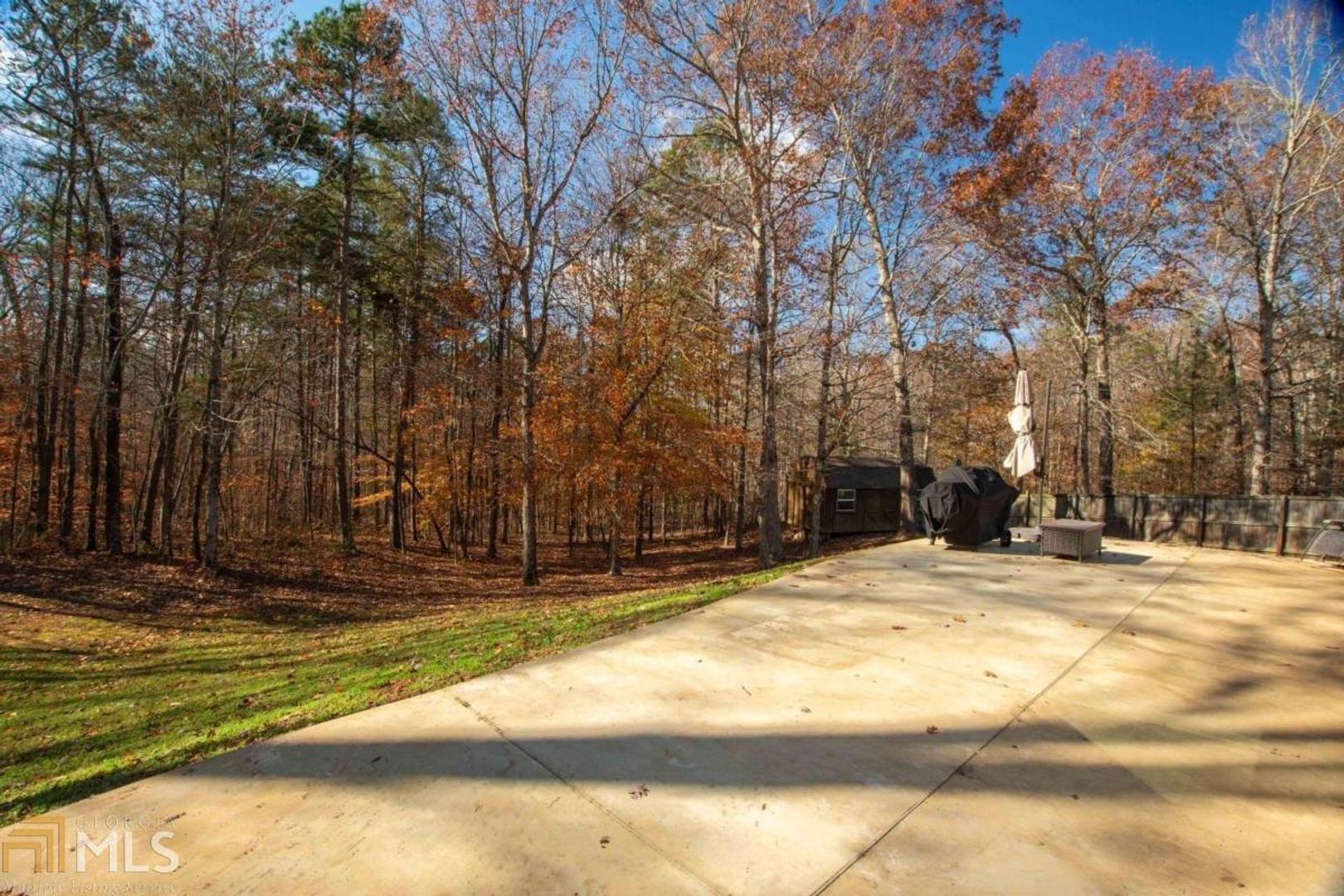 Meadow Glen - Residential