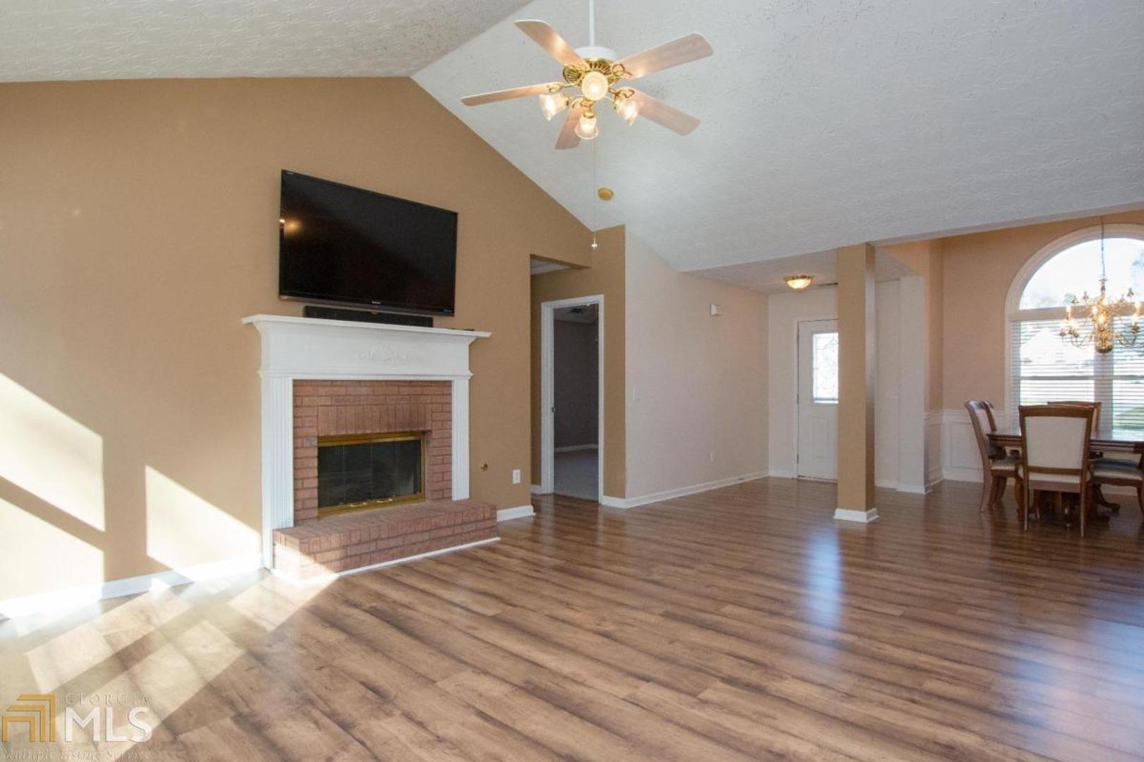 Meadow Glen - Residential