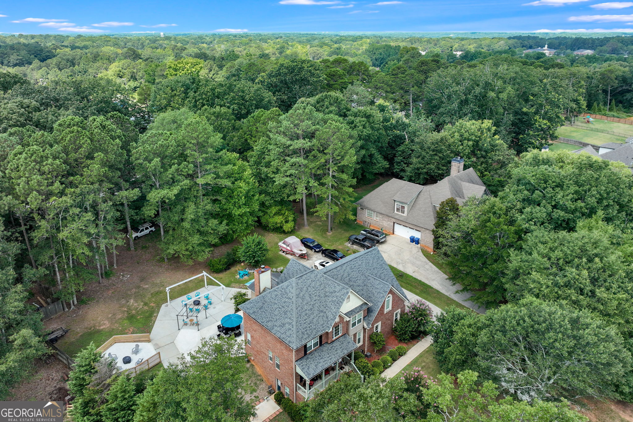 32 St. Ives CIR