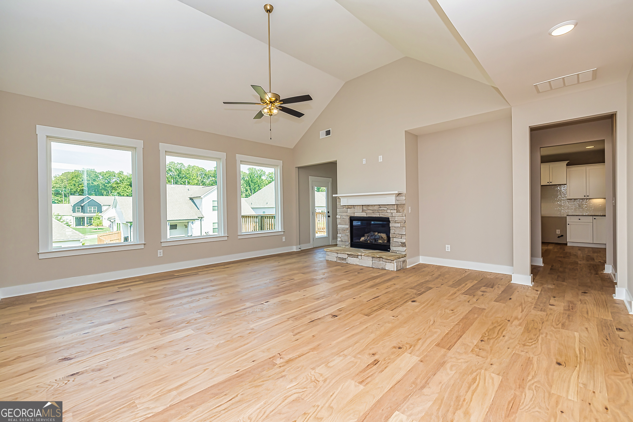 65 Oakhurst TRL