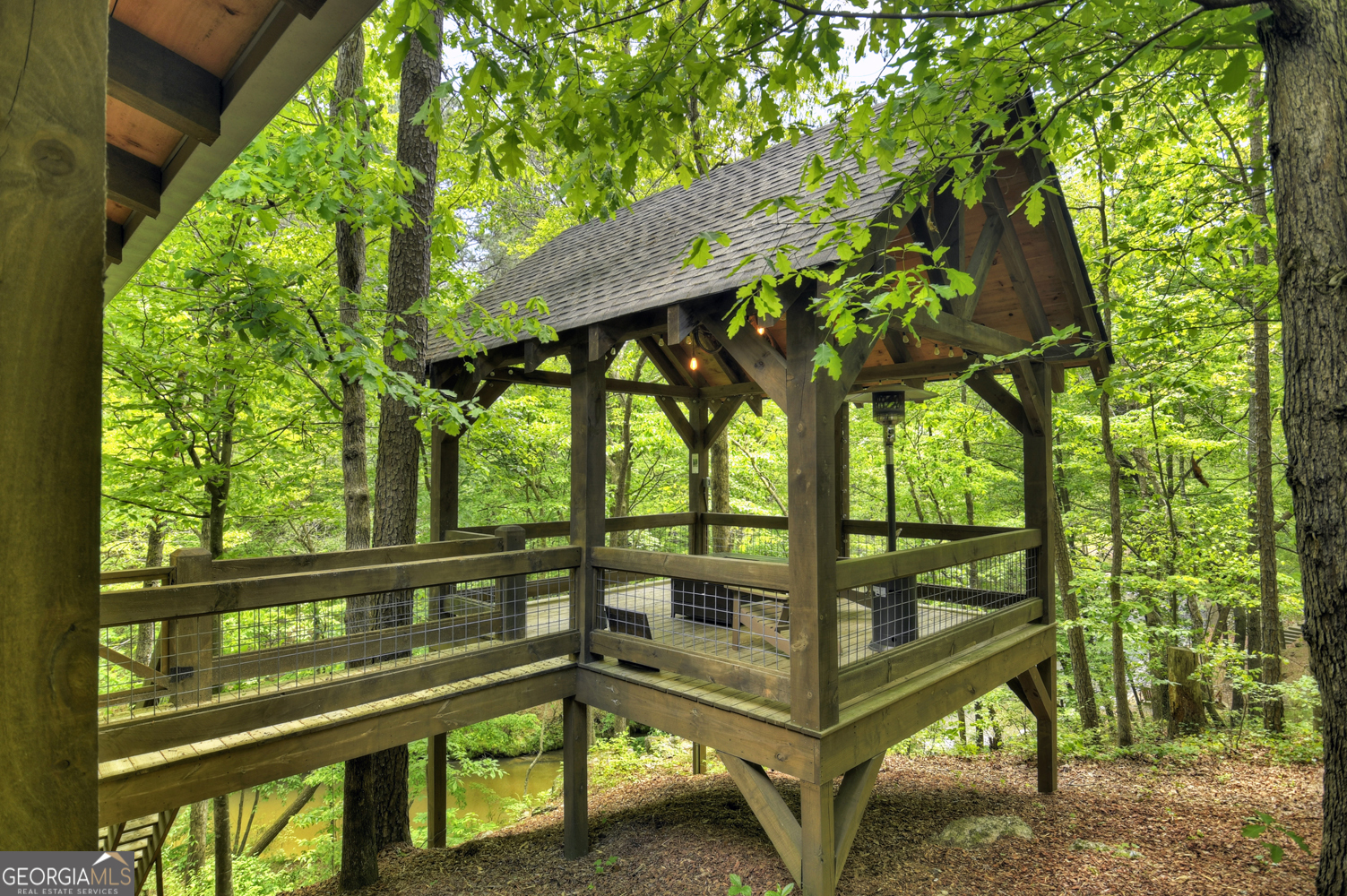 179 Huckleberry LN