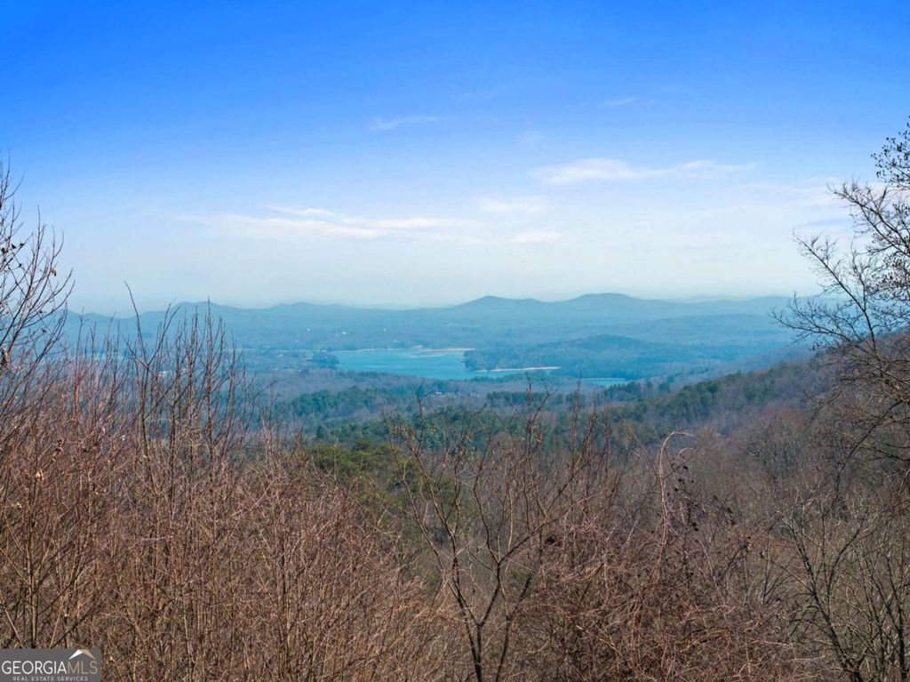 Photo of 304 Ridge Circle, Blue Ridge, GA 30513 (MLS # 10716321)