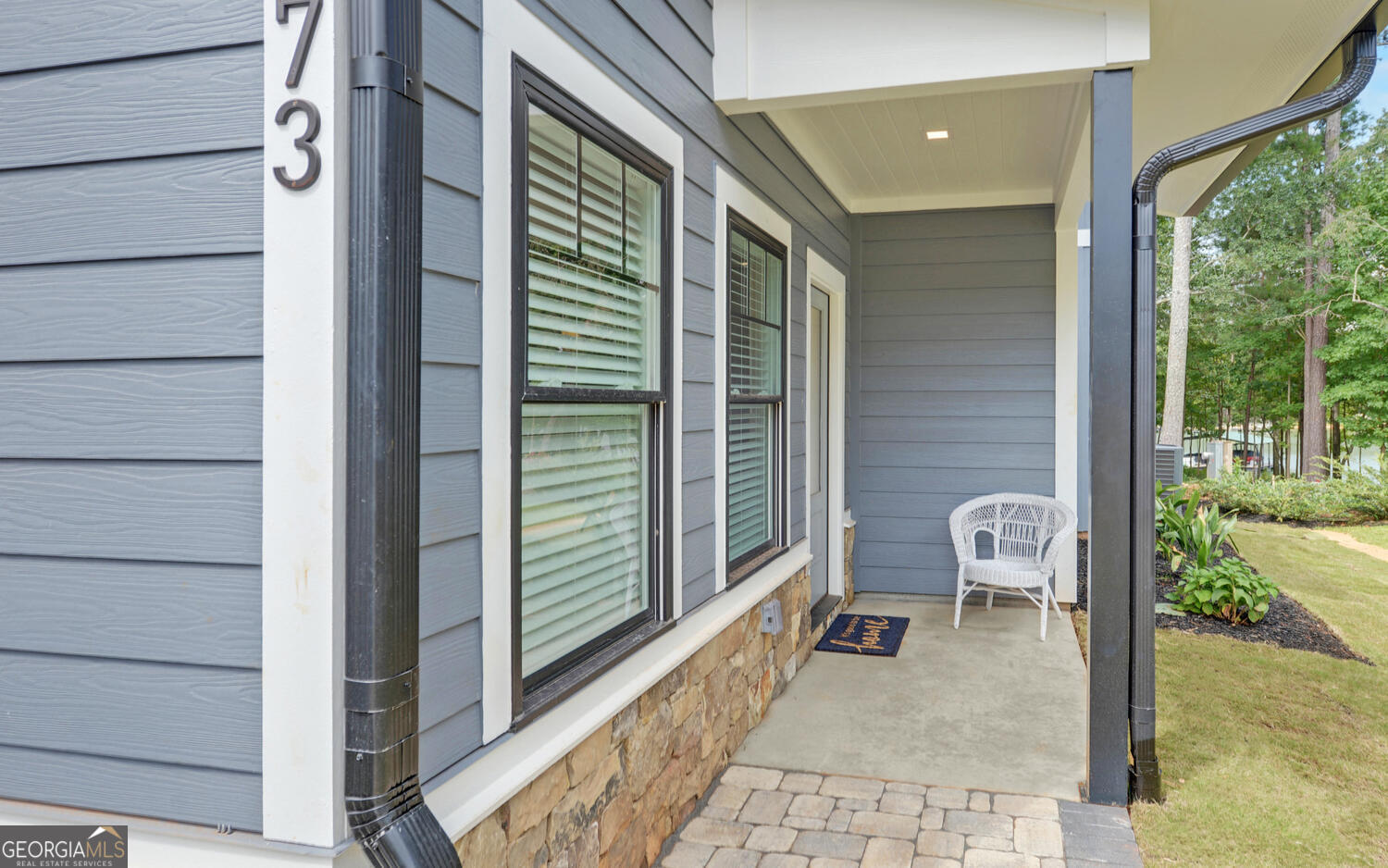 73 Woodlake Crt