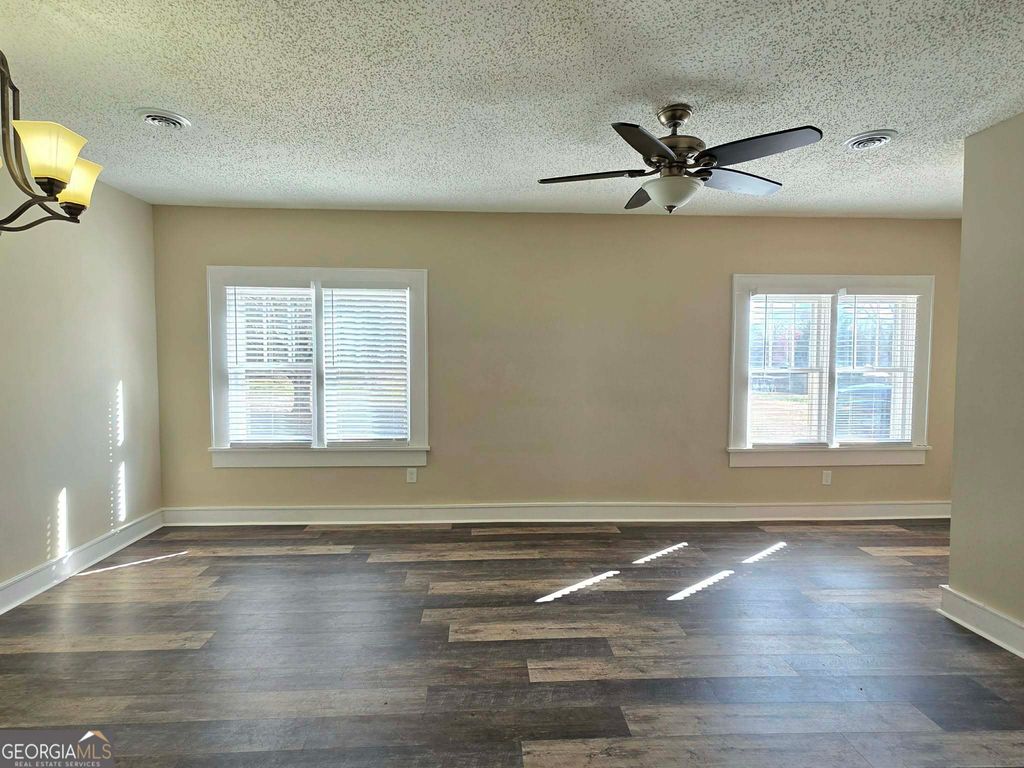 Photo of 3011 Barnesville Hwy, Thomaston, GA 30286 (MLS # 10700842)