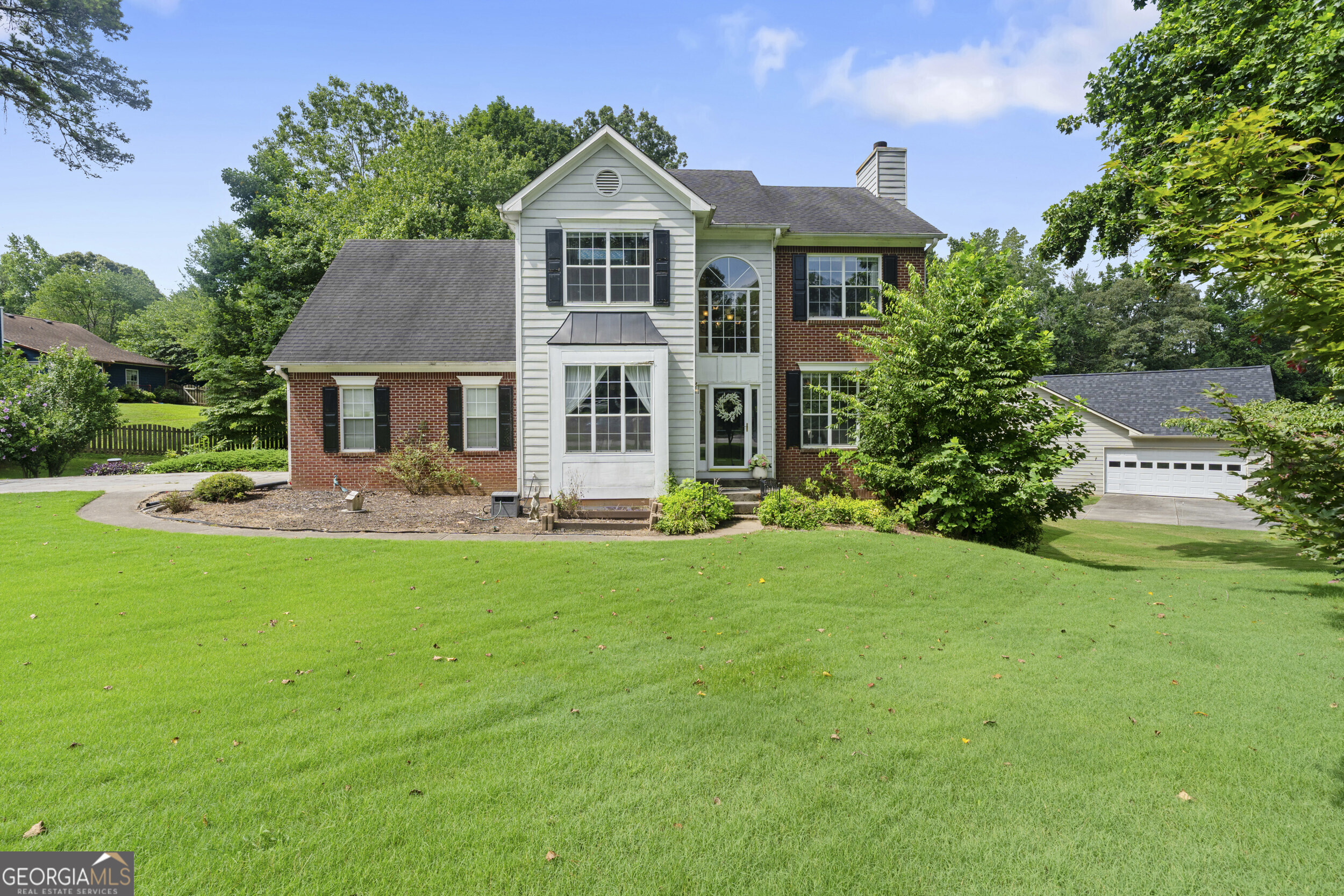 5660 Bridle Glen DR