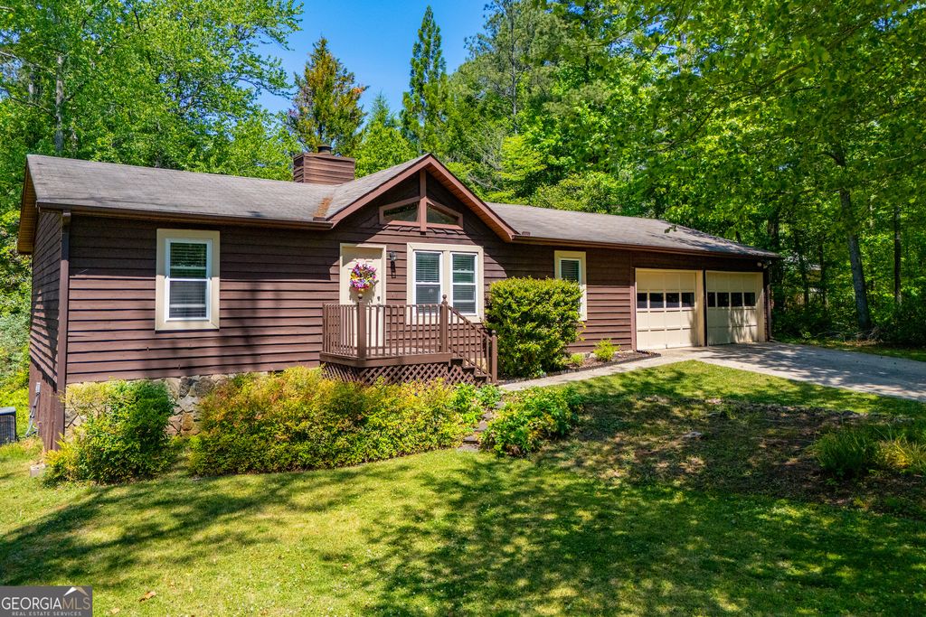 Photo of 1385 Lakeview Parkway, Villa Rica, GA 30180 (MLS # 10754648)