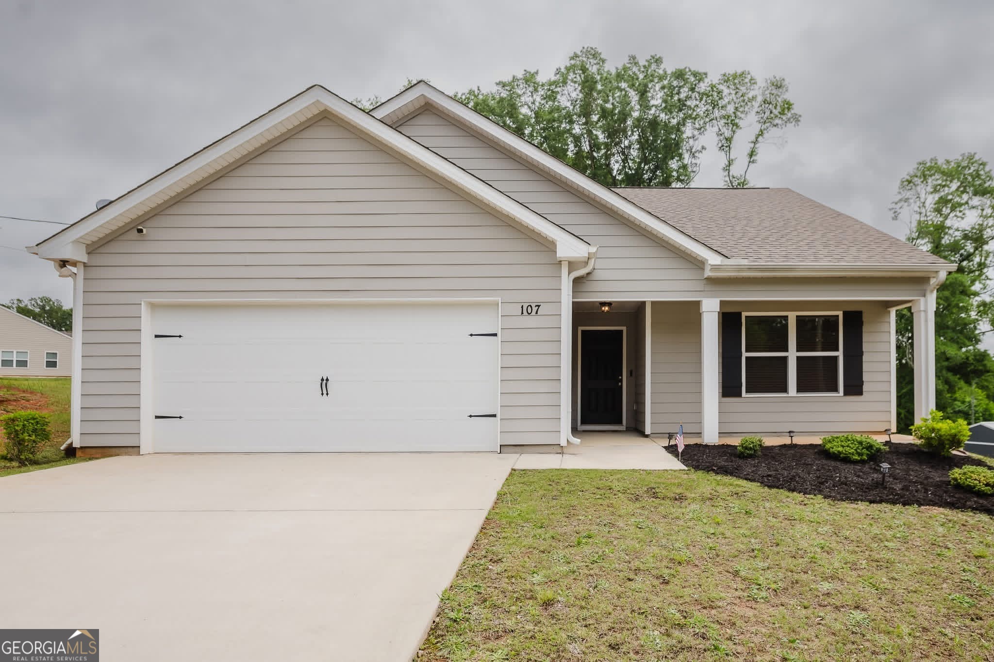 107 Hammerhead LN