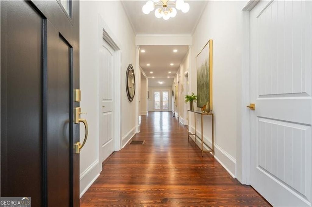 Photo of 1129 Sanders Avenue SE, Atlanta, GA 30316 (MLS # 10808039)