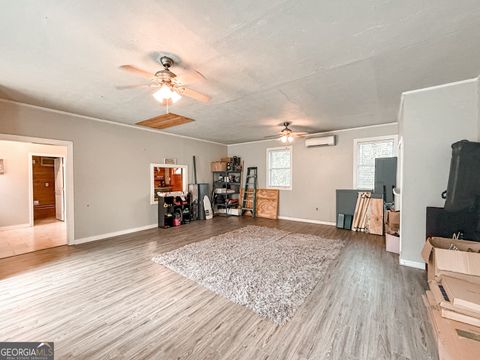 A home in Folkston