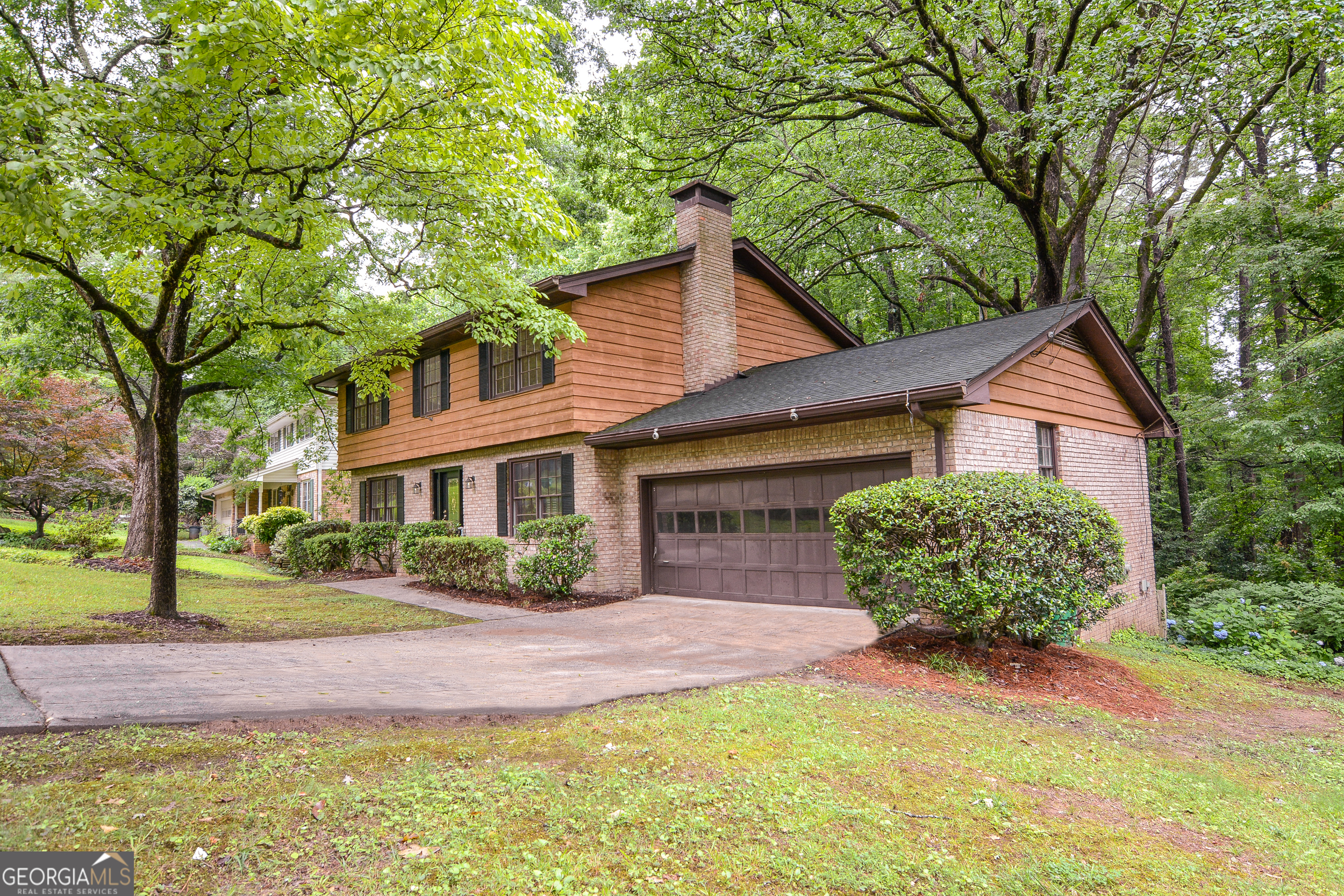 3352 NORTHBROOK DR
