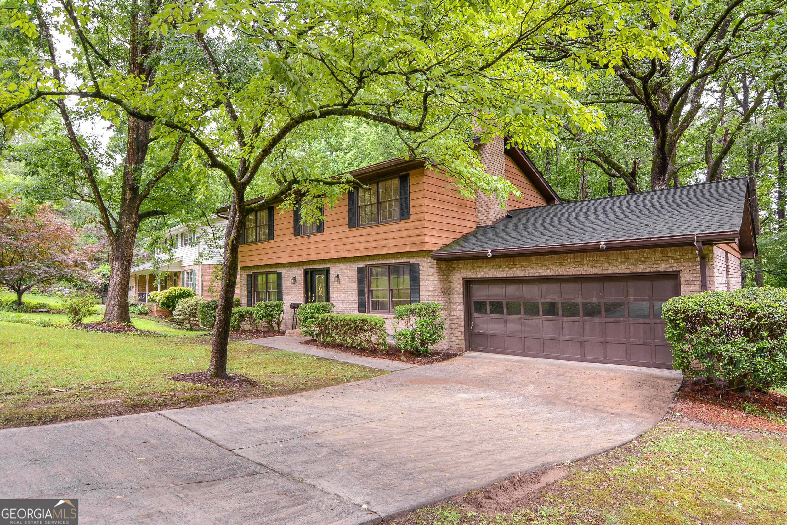 3352 NORTHBROOK DR