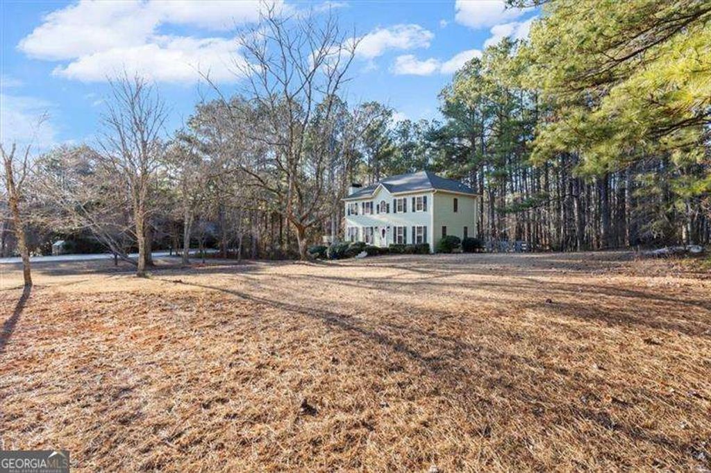 Photo of 346 Picketts Crossing, Acworth, GA 30101 (MLS # 10687744)