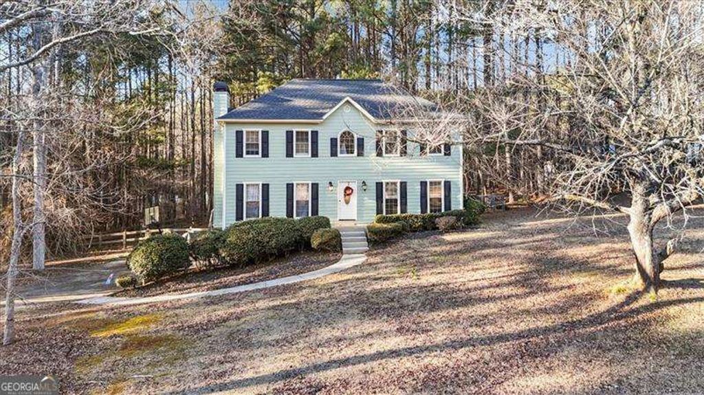 Photo of 346 Picketts Crossing, Acworth, GA 30101 (MLS # 10687744)