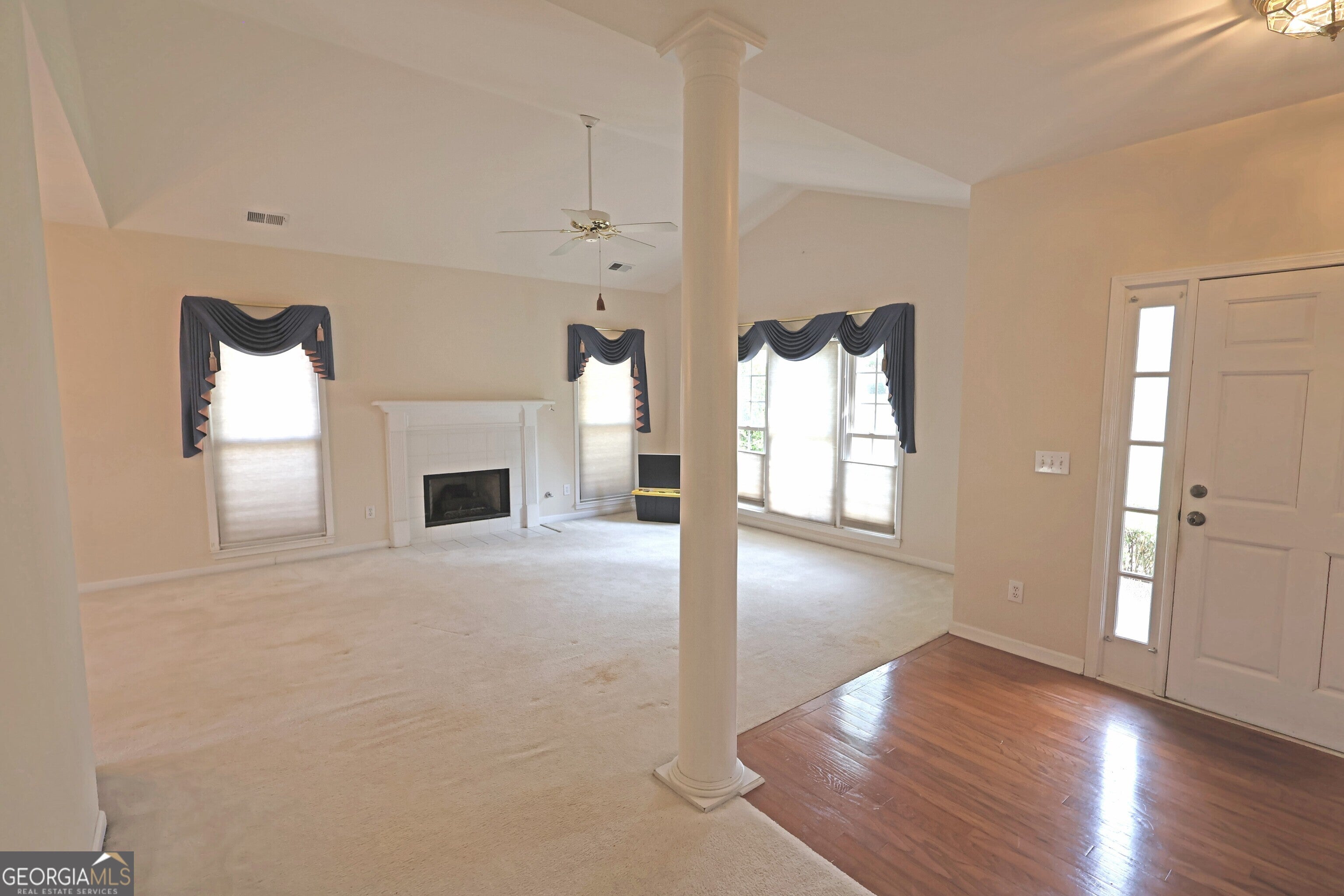 2813 Colleton DR