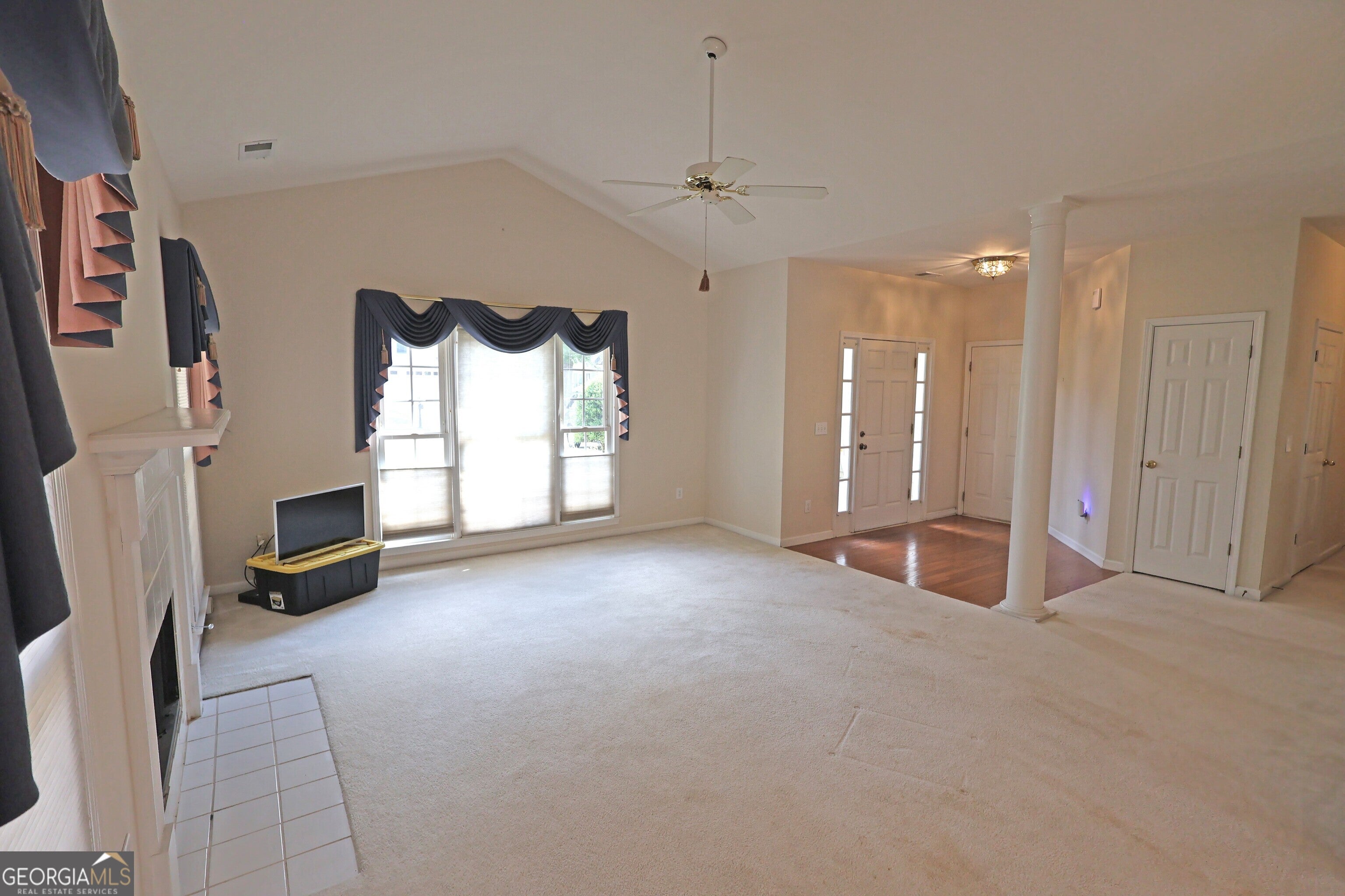 2813 Colleton DR