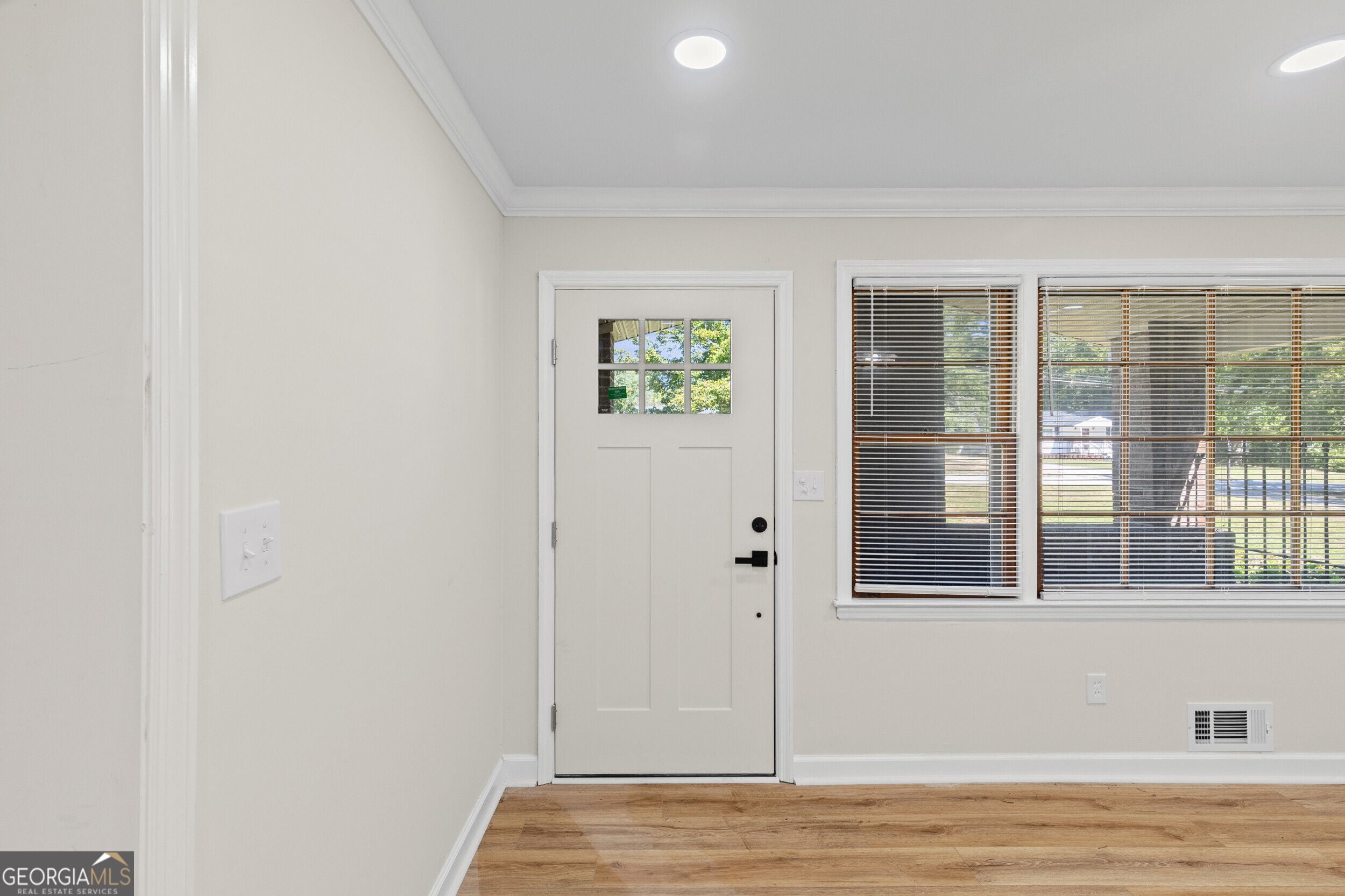 2154 Silverdale RD