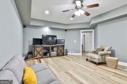 listing image 52