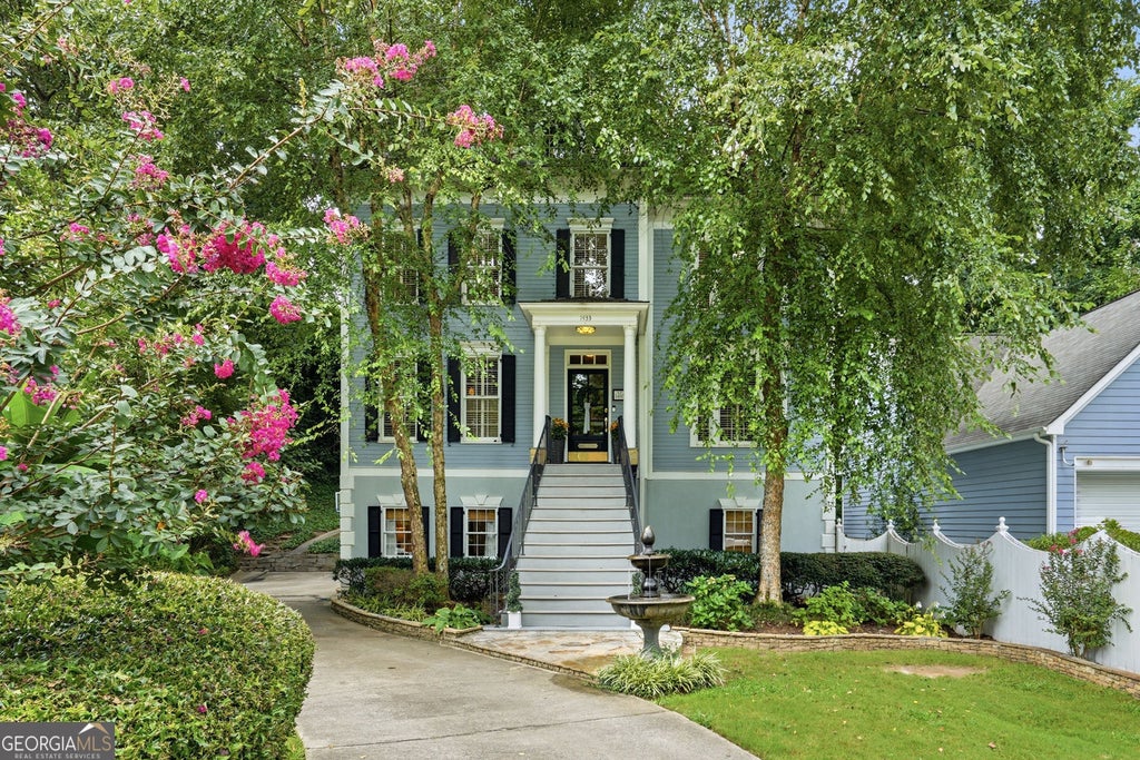 Photo of 1433 Oakengate Drive, Stone Mountain, GA 30083 (MLS # 10811216)