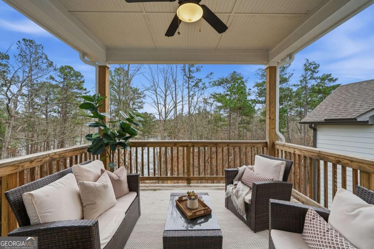 338 Boundless LN