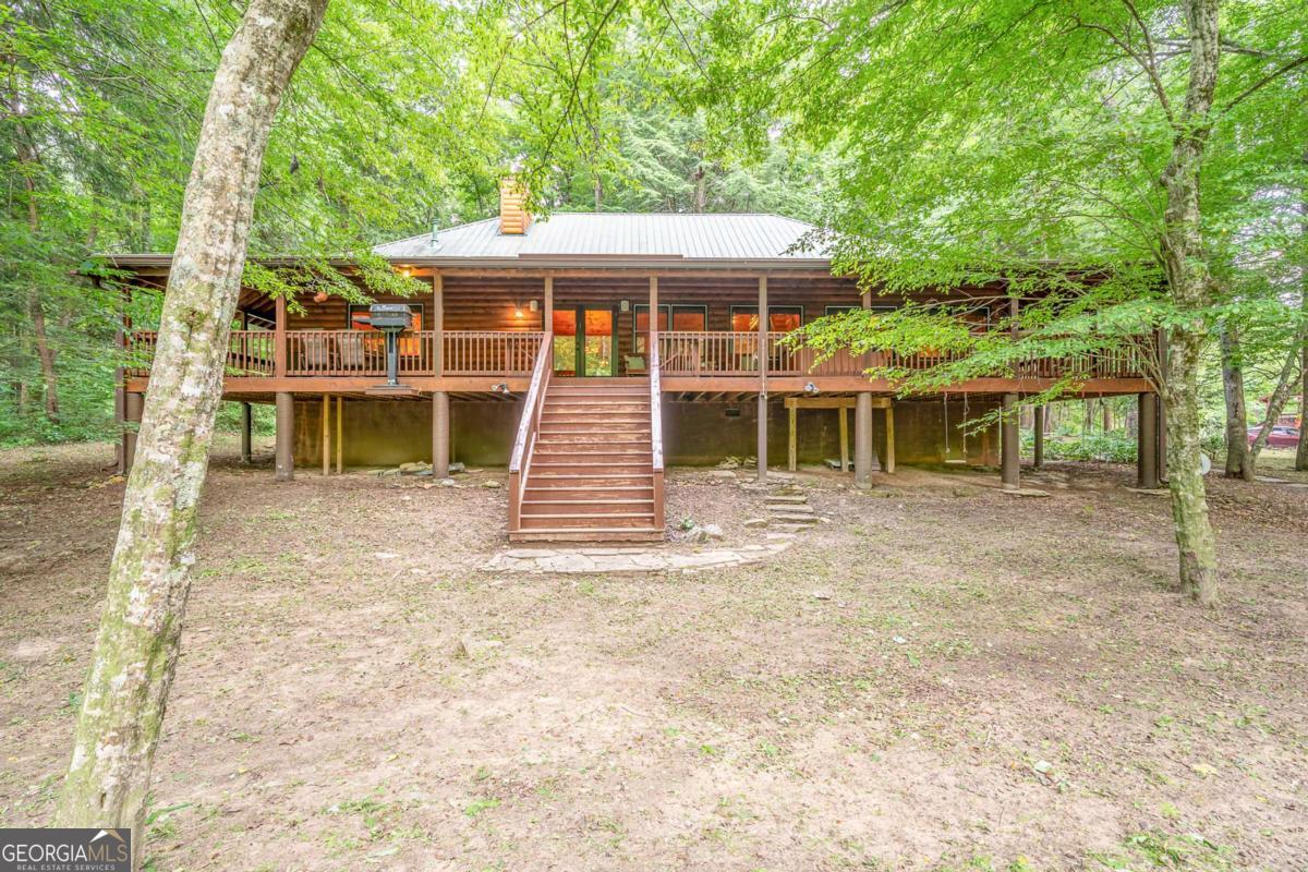 677 Riverfront DR