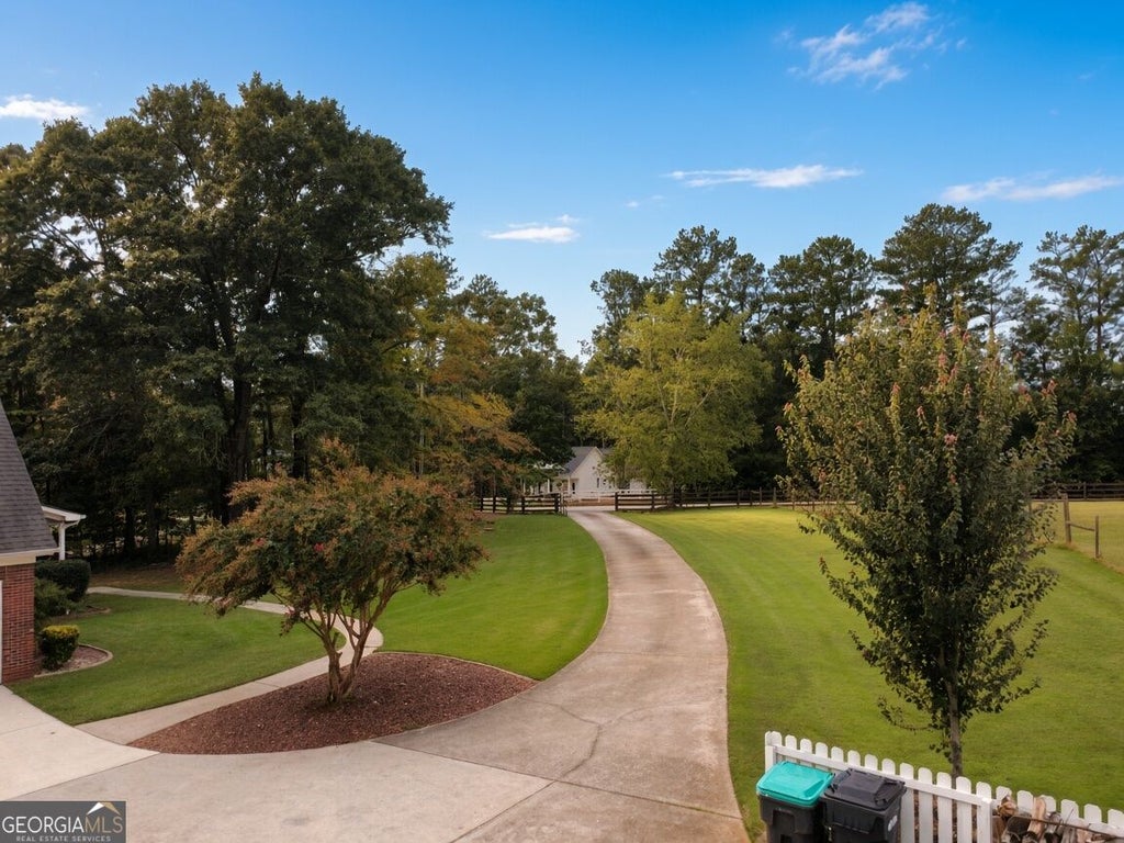 Photo of 2075 E Lake Road, McDonough, GA 30252 (MLS # 10867386)