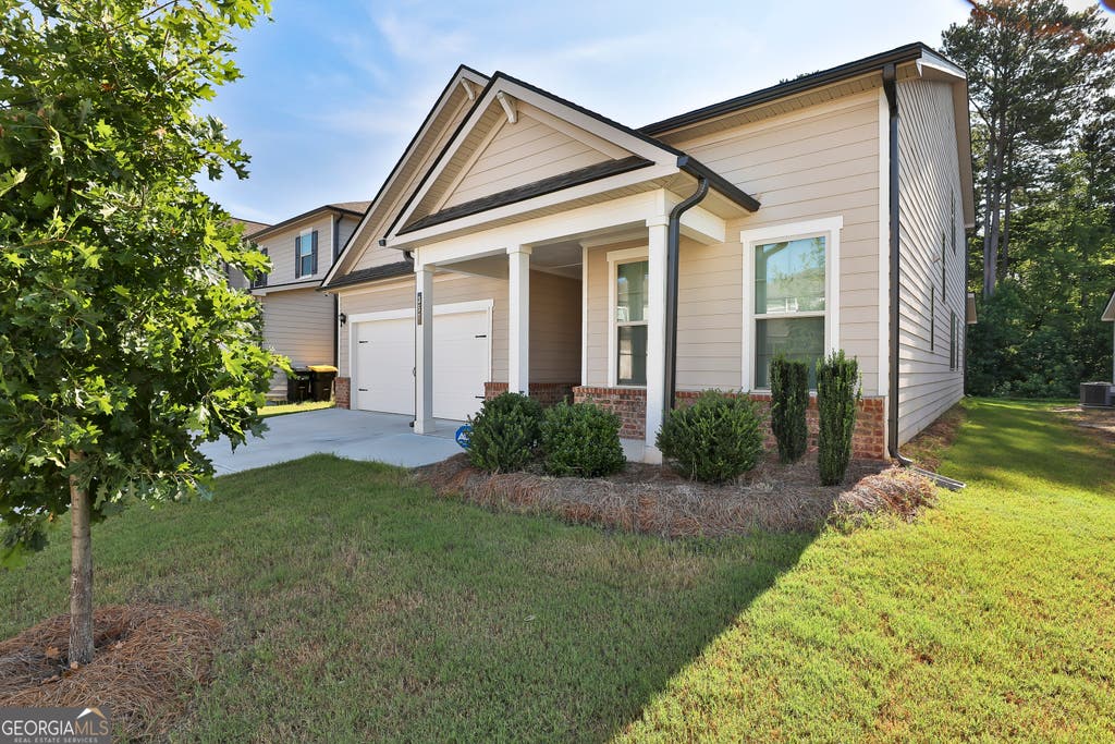 Photo of 357 Caledonia Court, Peachtree City, GA 30269 (MLS # 10808945)