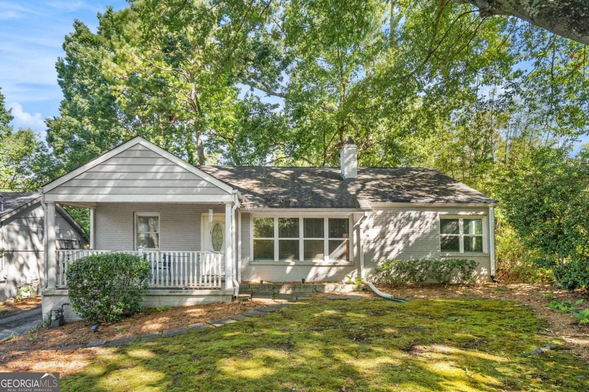 526 Rock Springs Road NE