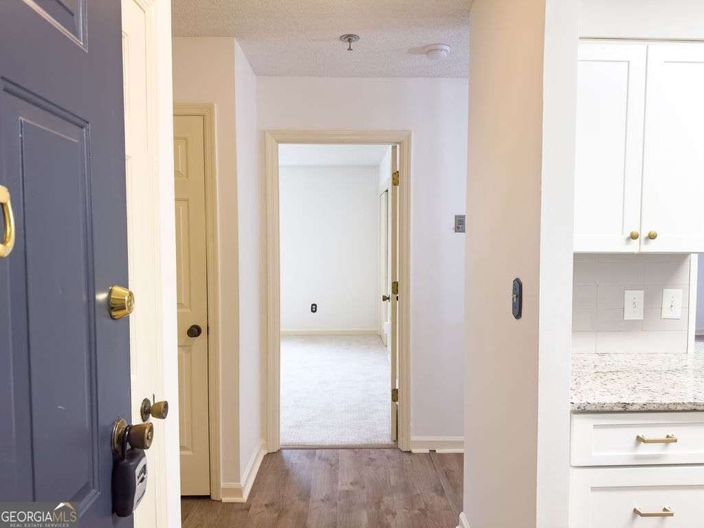 Photo of 300 Johnson Ferry Road NE #A305, Atlanta, GA 30328 (MLS # 10705566)