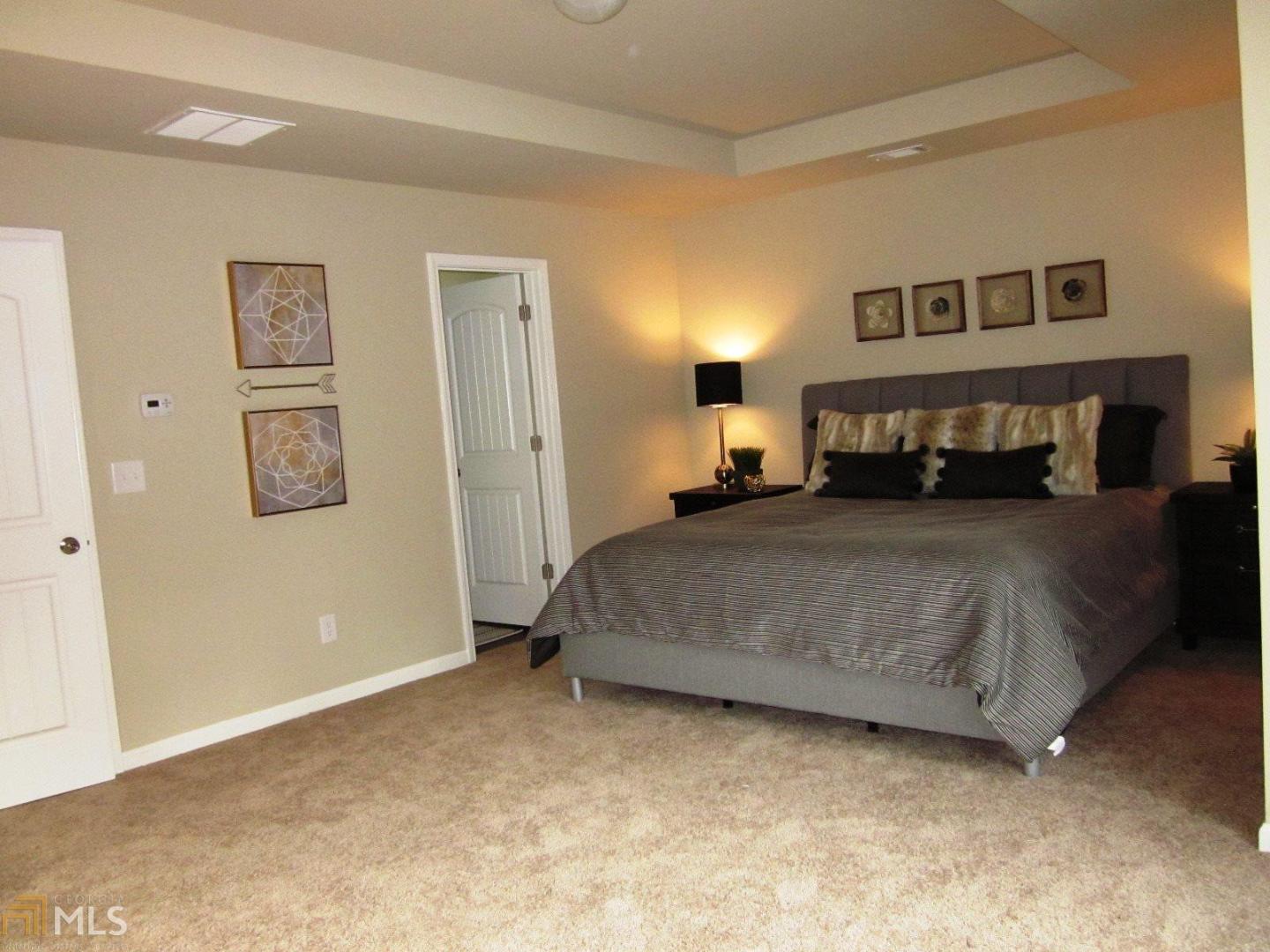 Victoria Crossing - Residential