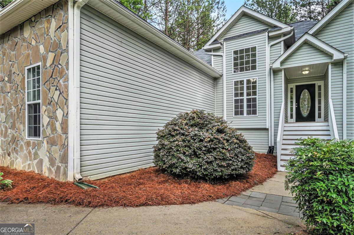 377 Tapley RD
