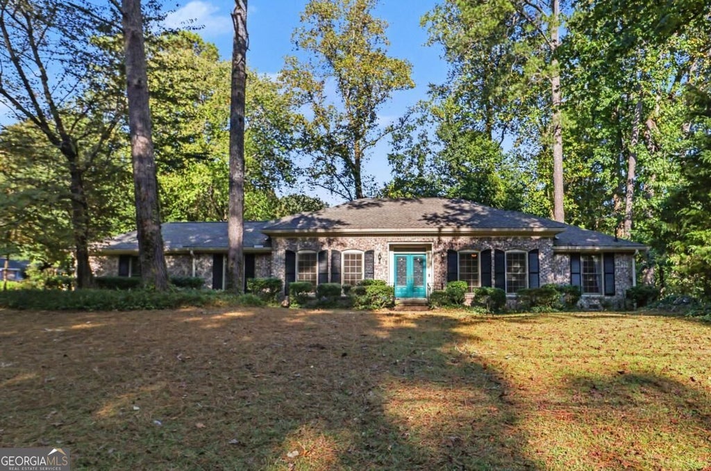 Photo of 2027 Gainsborough Drive, Chamblee, GA 30341 (MLS # 10872873)