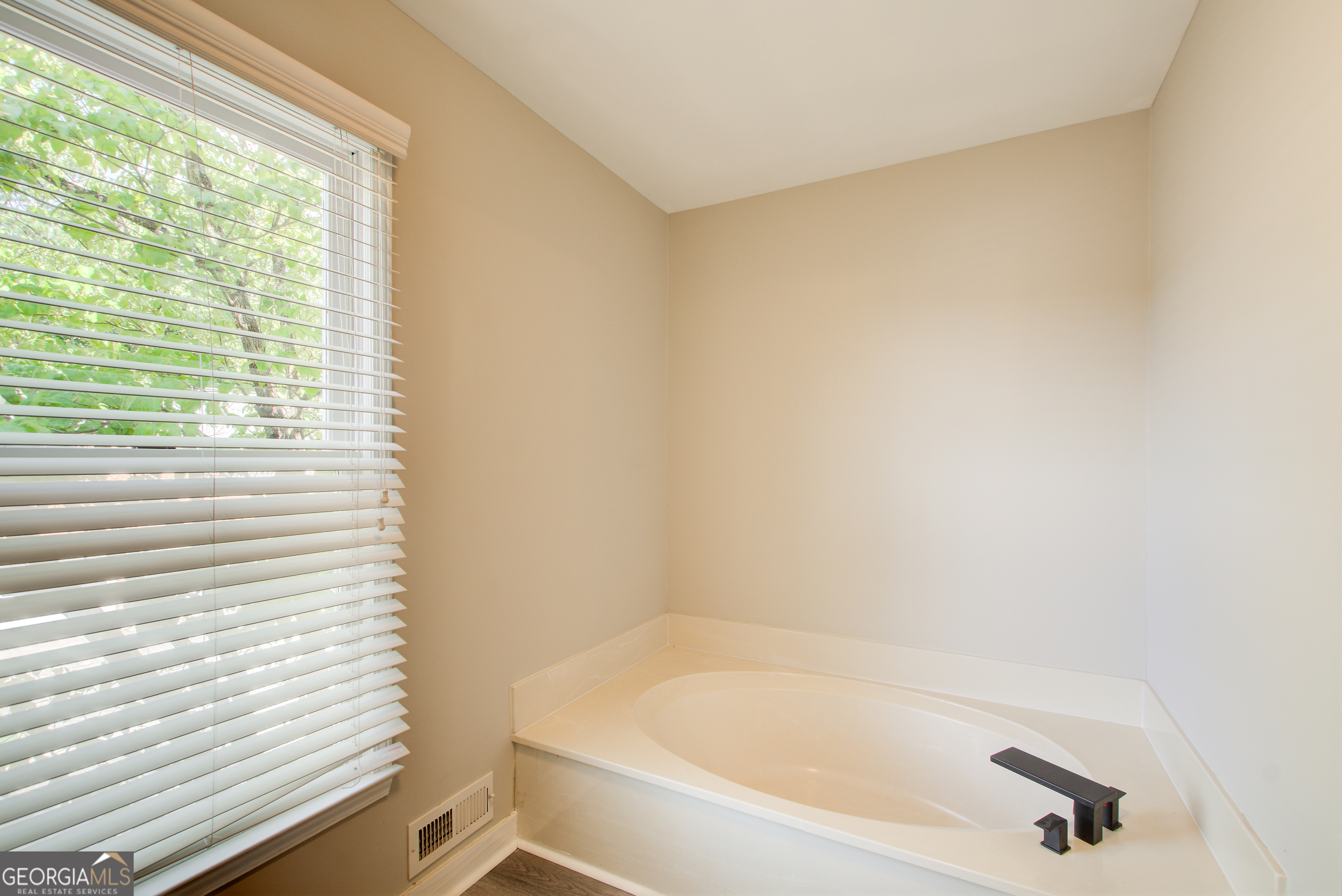 Riversong - Residential