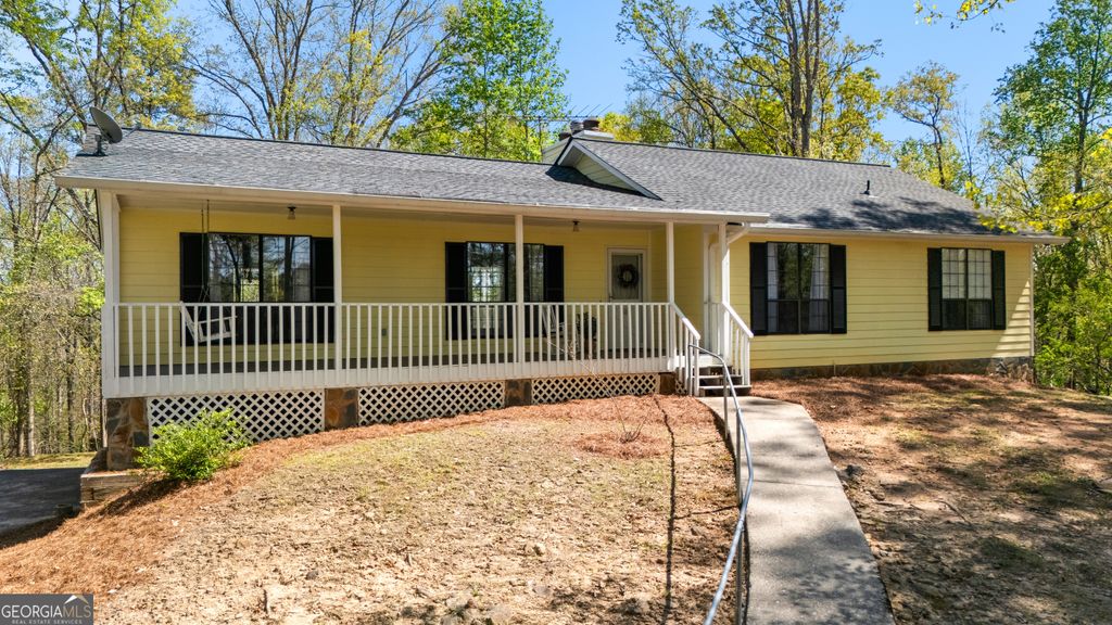 Photo of 4950 Creel Road, Chattahoochee Hills, GA 30213 (MLS # 10730147)