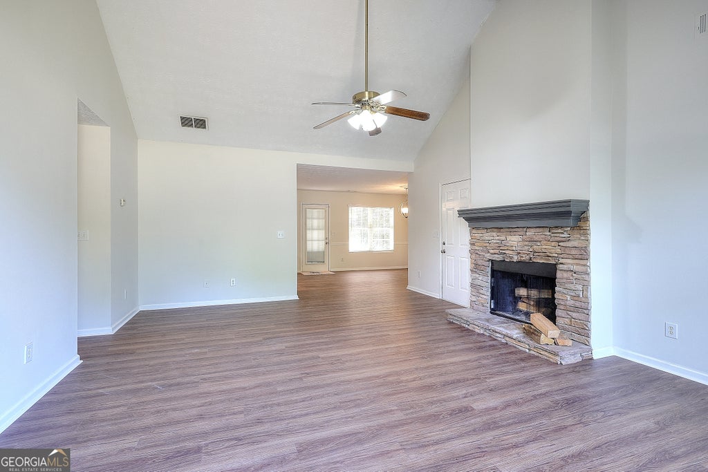 Photo of 1022 Carriage Way, Loganville, GA 30052 (MLS # 10788097)