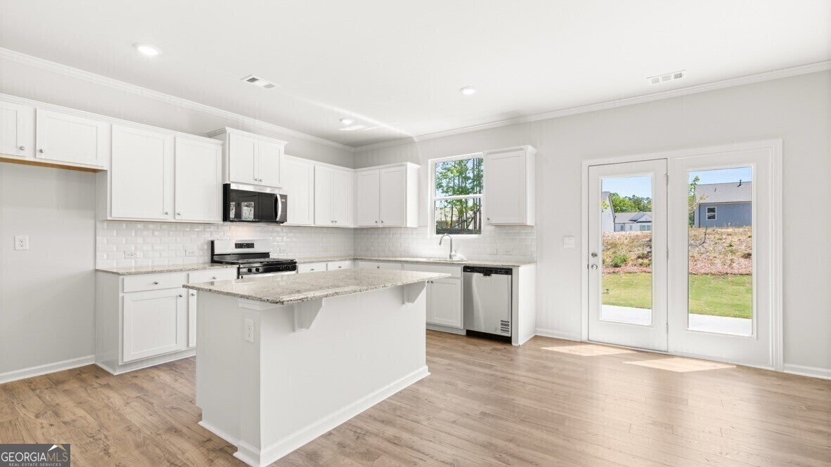 377 Belmont DR