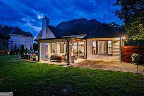 Sentinel Lake - Residential Lease