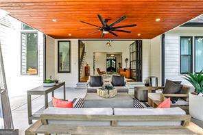 Sentinel Lake - Residential Lease