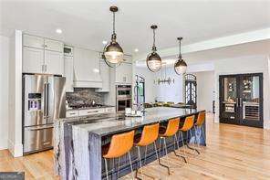 Sentinel Lake - Residential Lease