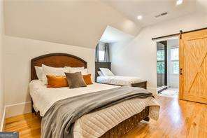 Sentinel Lake - Residential Lease