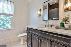 Sentinel Lake - Residential Lease