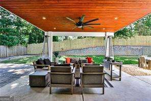 Sentinel Lake - Residential Lease
