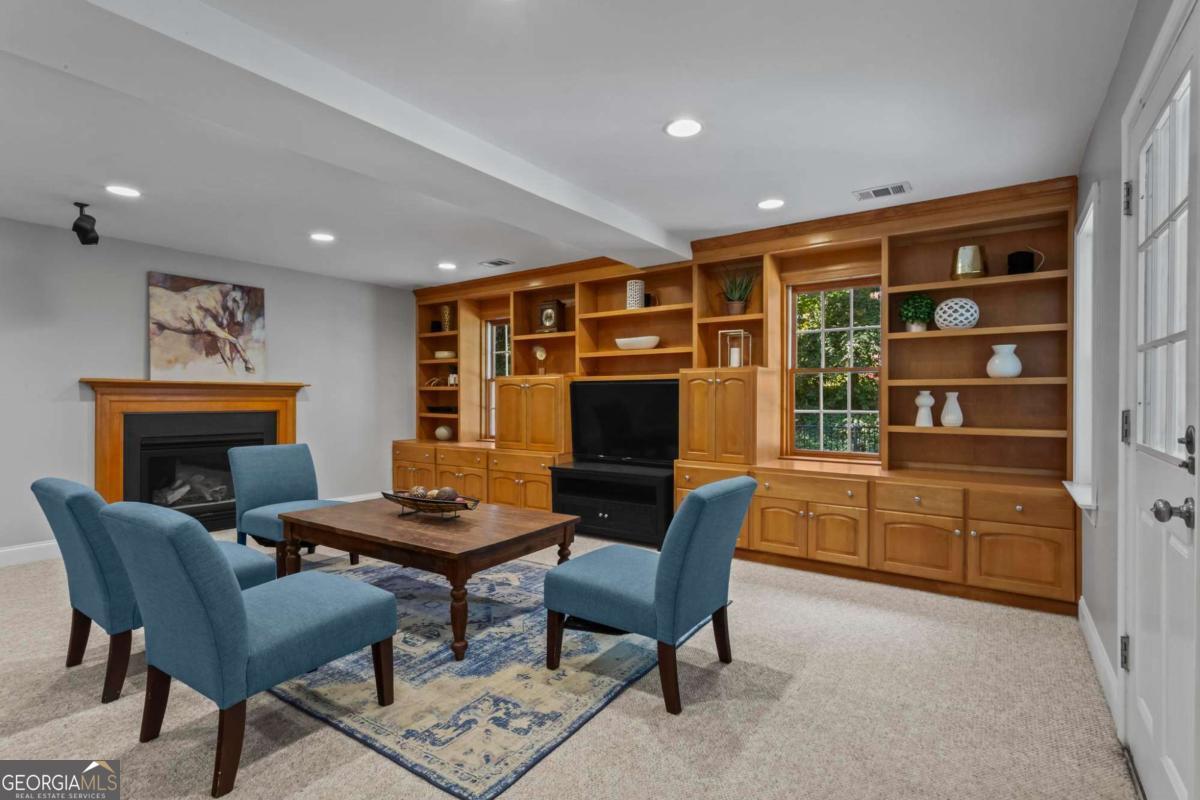 Crooked Creek - Residential