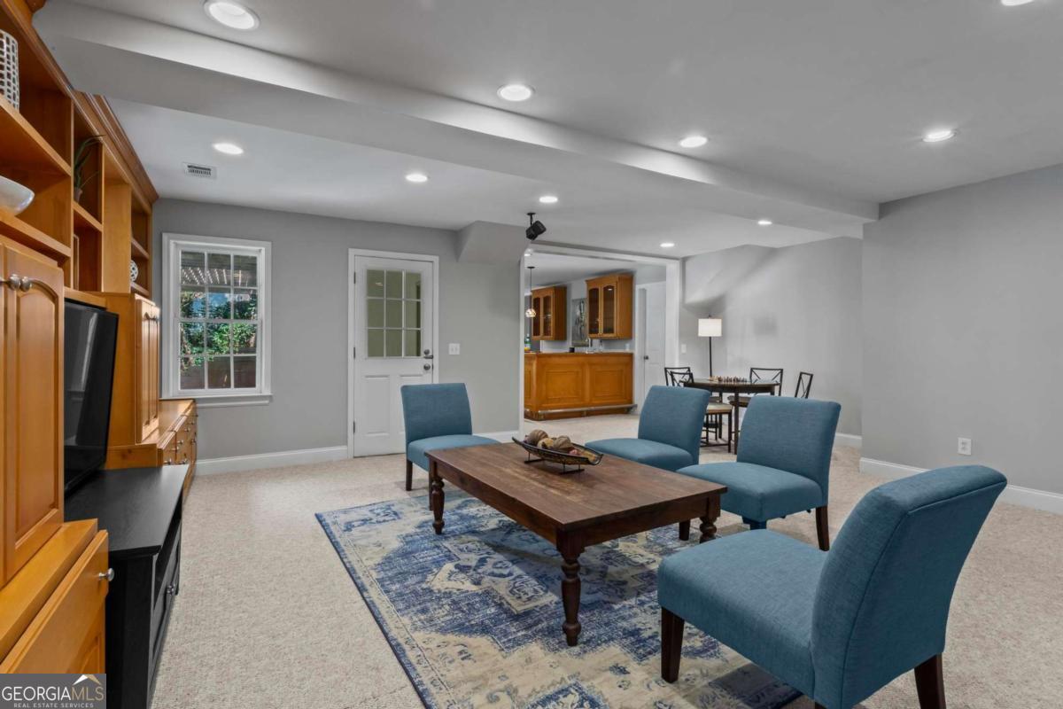 Crooked Creek - Residential