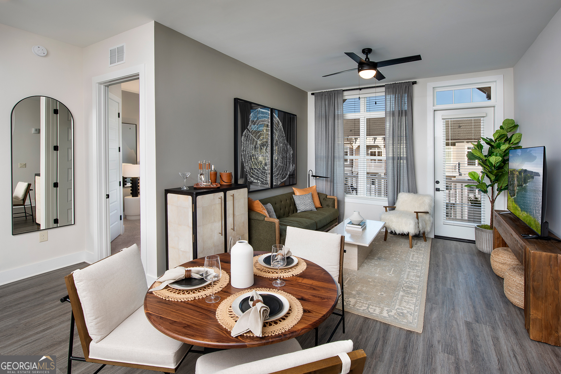 Kennesaw, Georgia 30144, United States, 1 Bedroom Bedrooms, ,1 BathroomBathrooms,Residential,Active,41911