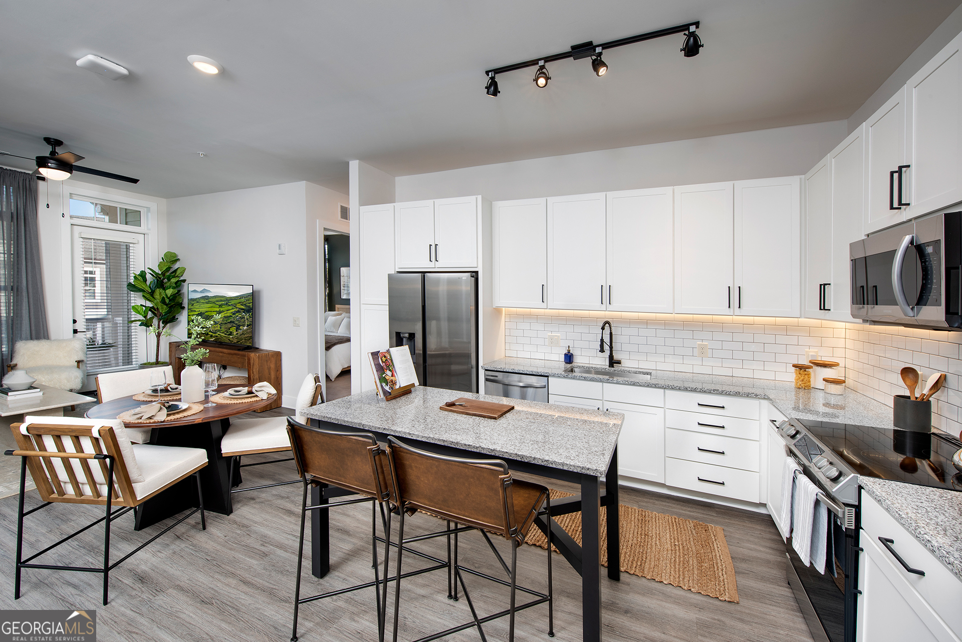 Kennesaw, Georgia 30144, United States, 1 Bedroom Bedrooms, ,1 BathroomBathrooms,Residential,Active,41911