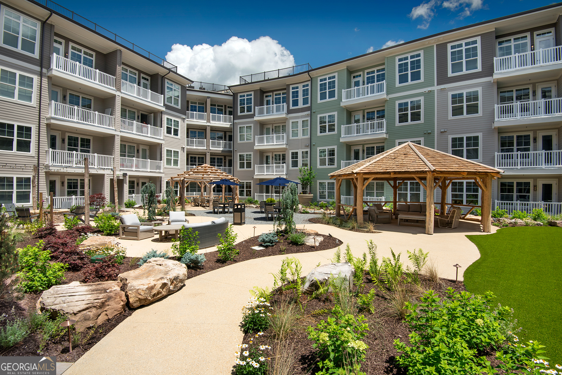 Kennesaw, Georgia 30144, United States, 1 Bedroom Bedrooms, ,1 BathroomBathrooms,Residential,Active,41911