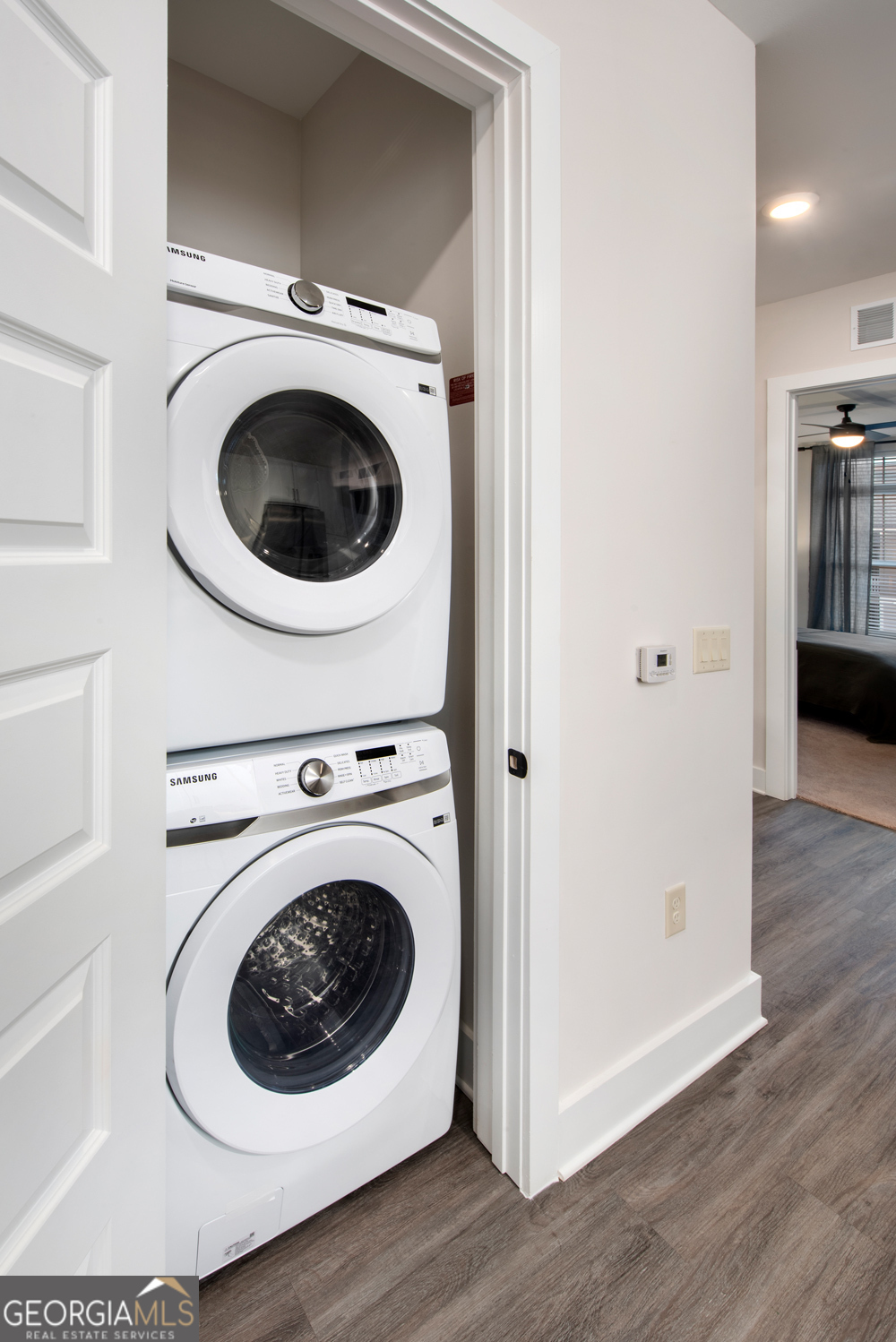 Kennesaw, Georgia 30144, United States, 1 Bedroom Bedrooms, ,1 BathroomBathrooms,Residential,Active,41911