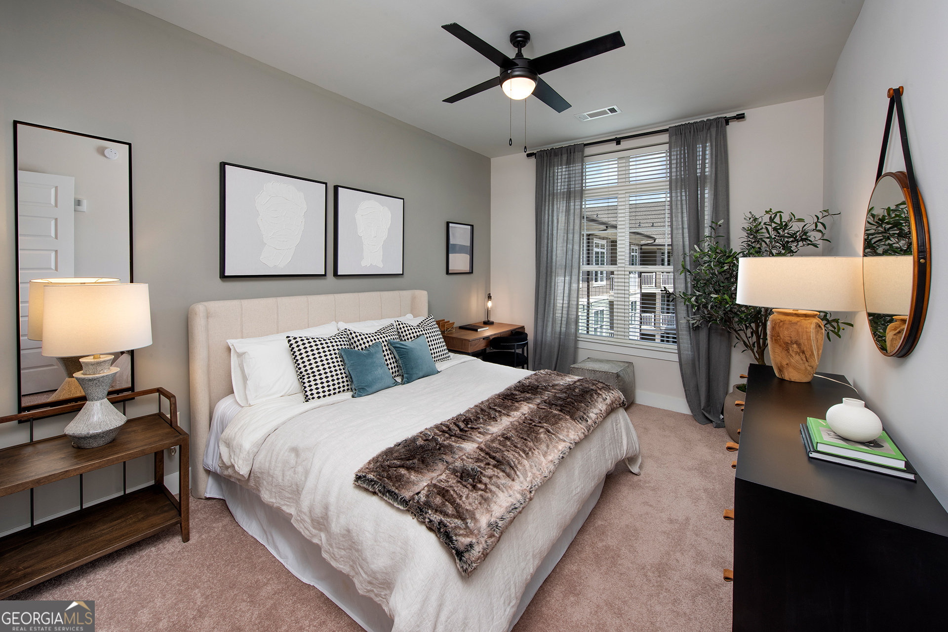 Kennesaw, Georgia 30144, United States, 1 Bedroom Bedrooms, ,1 BathroomBathrooms,Residential,Active,41911