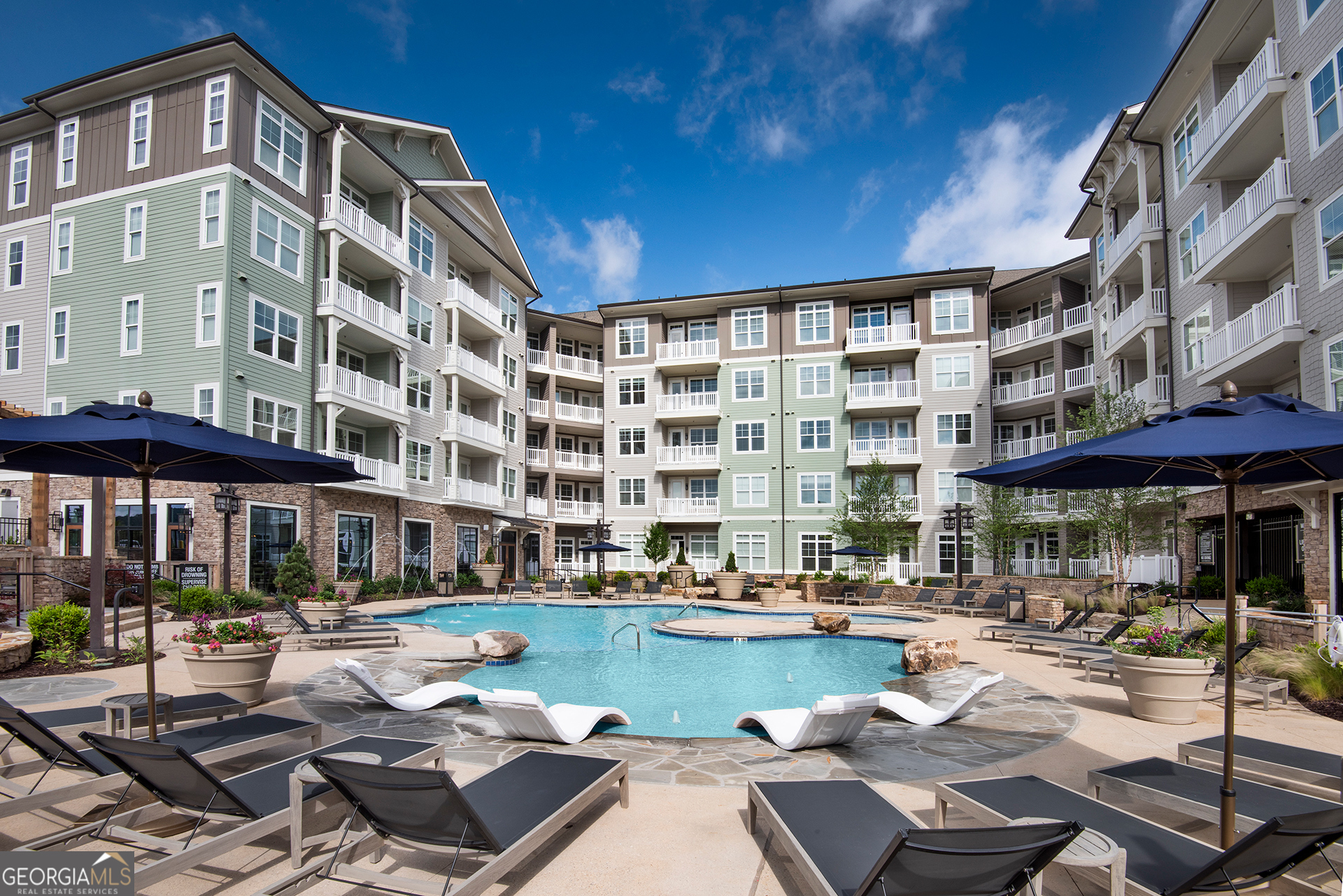 Kennesaw, Georgia 30144, United States, 1 Bedroom Bedrooms, ,1 BathroomBathrooms,Residential,Active,41911