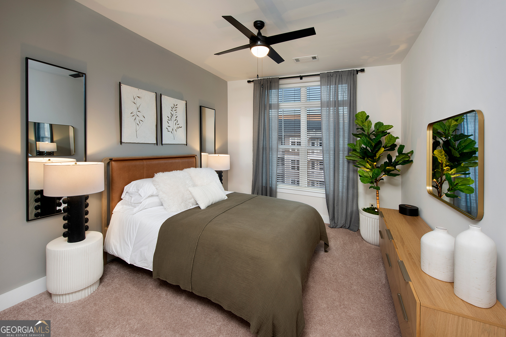 Kennesaw, Georgia 30144, United States, 1 Bedroom Bedrooms, ,1 BathroomBathrooms,Residential,Active,41911